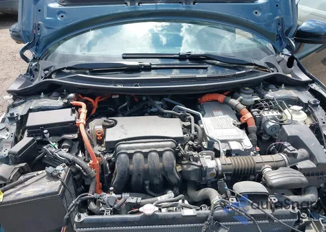 2018 Honda Clarity Plug-In Hybrid z USA, uszkodzony, nr VIN JHMZC5F14JC013246